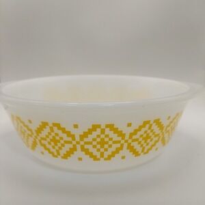 Vintage Glasbake Milk Glass  dish Yellow Aztec Pattern Retro Kitchen Decor 2 qt‎